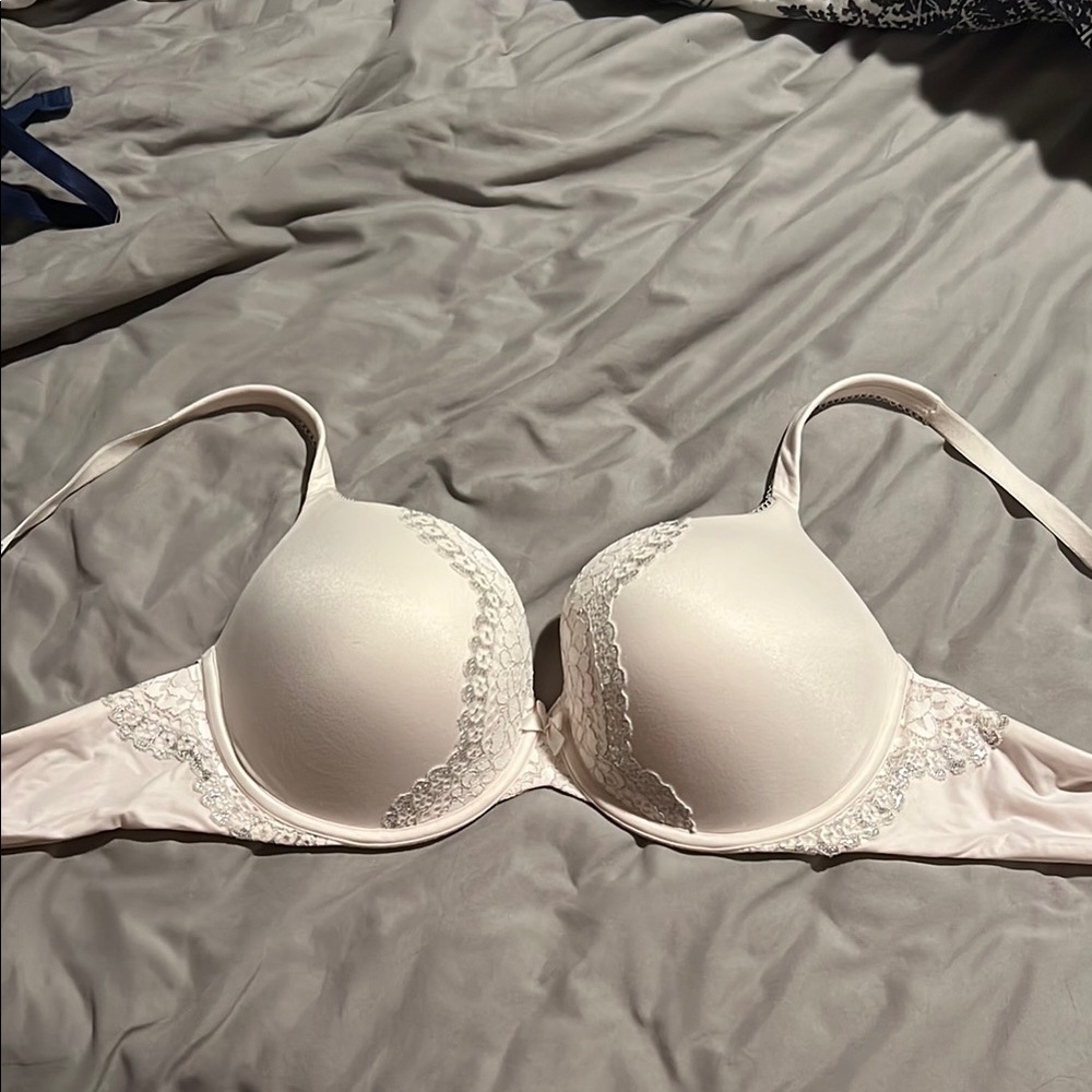 Elegant White Lace Bra